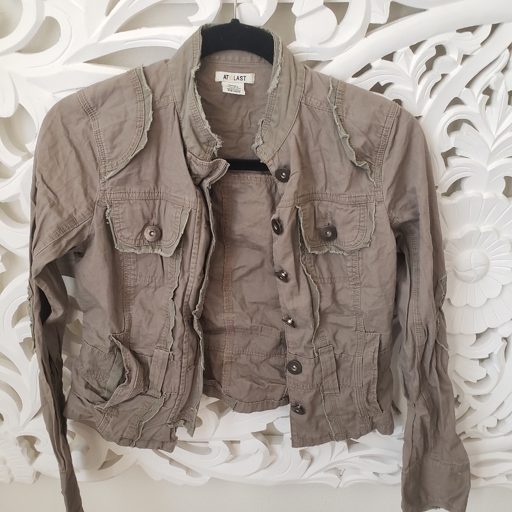 Destressed millitary jacket